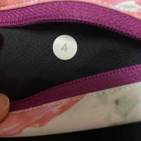 Lululemon Run Crop Legging size 4 Inspire Multi Pigment Wave - Picture 6 of 6